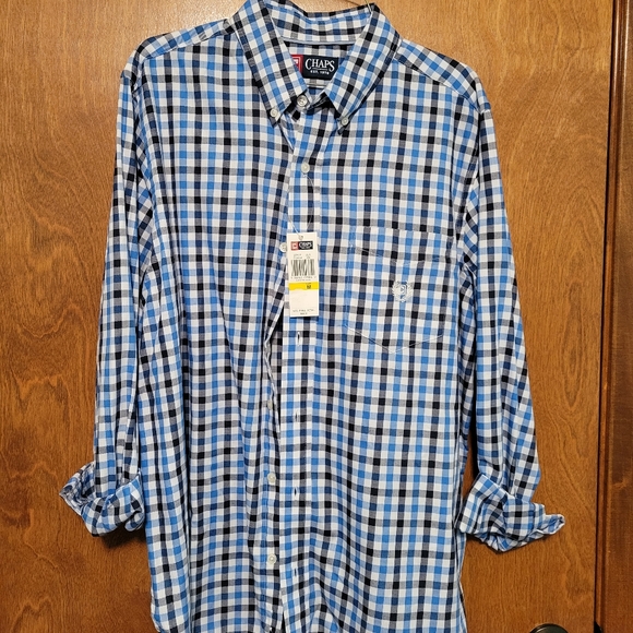 CHAPS NWT Blue Black and White Button down shirt - Picture 1 of 10